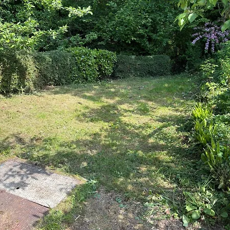 Chaumiere D'ecrivain Au Coeur De La Normandie Fiquefleur-Équainville